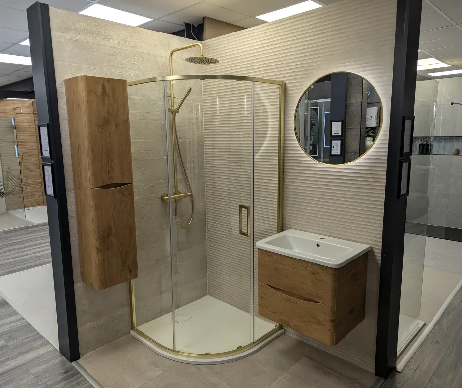 A Natural Aesthetic with Brushed Brass Elegance